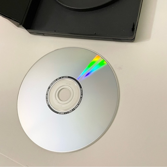 A Tribute to Bruce Lee DVD 4 Movies 2 Discs - Picture 9 of 14